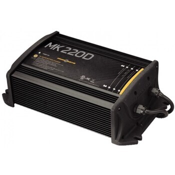 Foto - BATTERY CHARGER- MINN KOTA-220E, 2 x 10 A